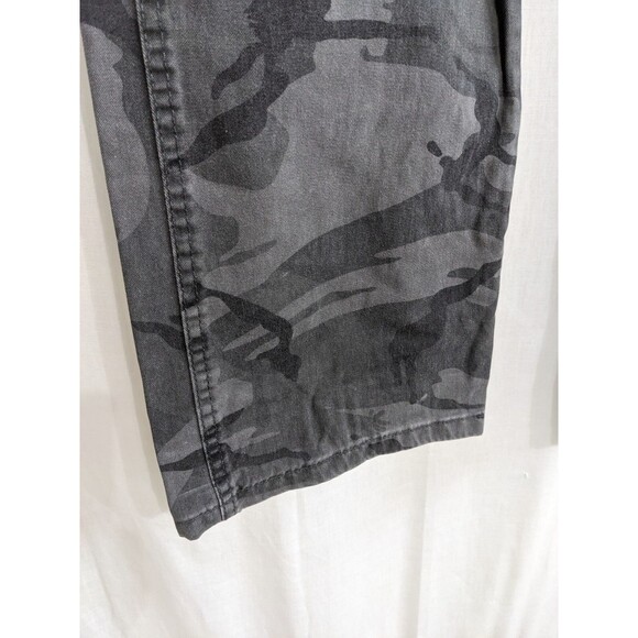 Wrangler Camo Jeans Men's 40x30 Dark Gray Cargo Cotton Work/Fish/Hunting Pants - Picture 4 of 13